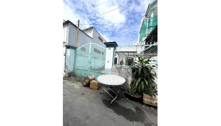 Ngộp Bank Bán Nhà 120m2_4.5/7.2x20 Gần Vincom Lê Văn Việt Tăng Nhơn Phú B Thủ Đức Chỉ 5,5 tỷ.